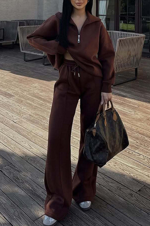 Fashionable Two-Piece Set: Pullover Sweatshirt and Jogging Pants