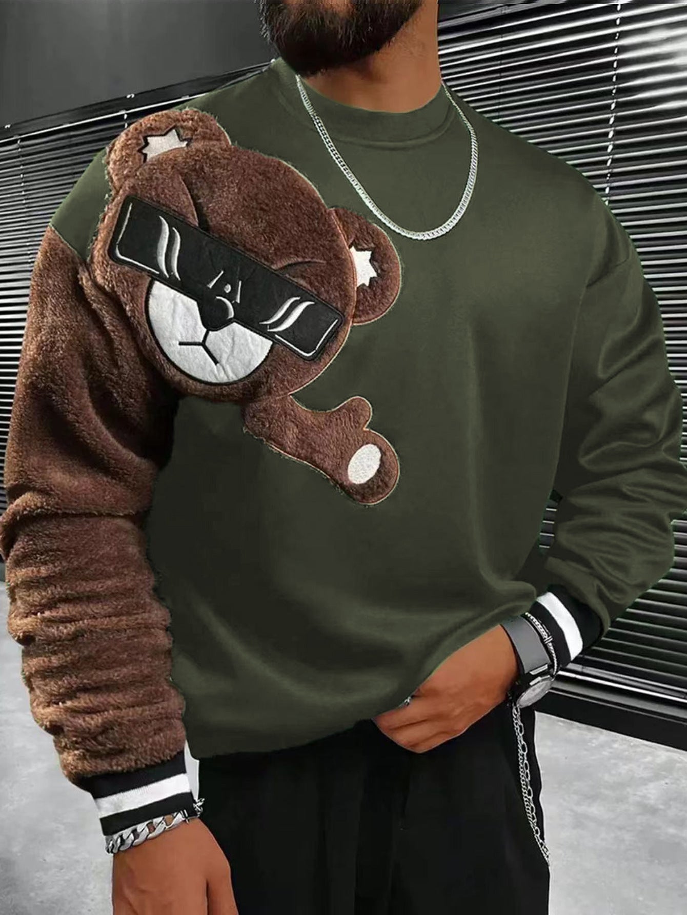 Men's Sweater Bear Appliqué Soft Plush