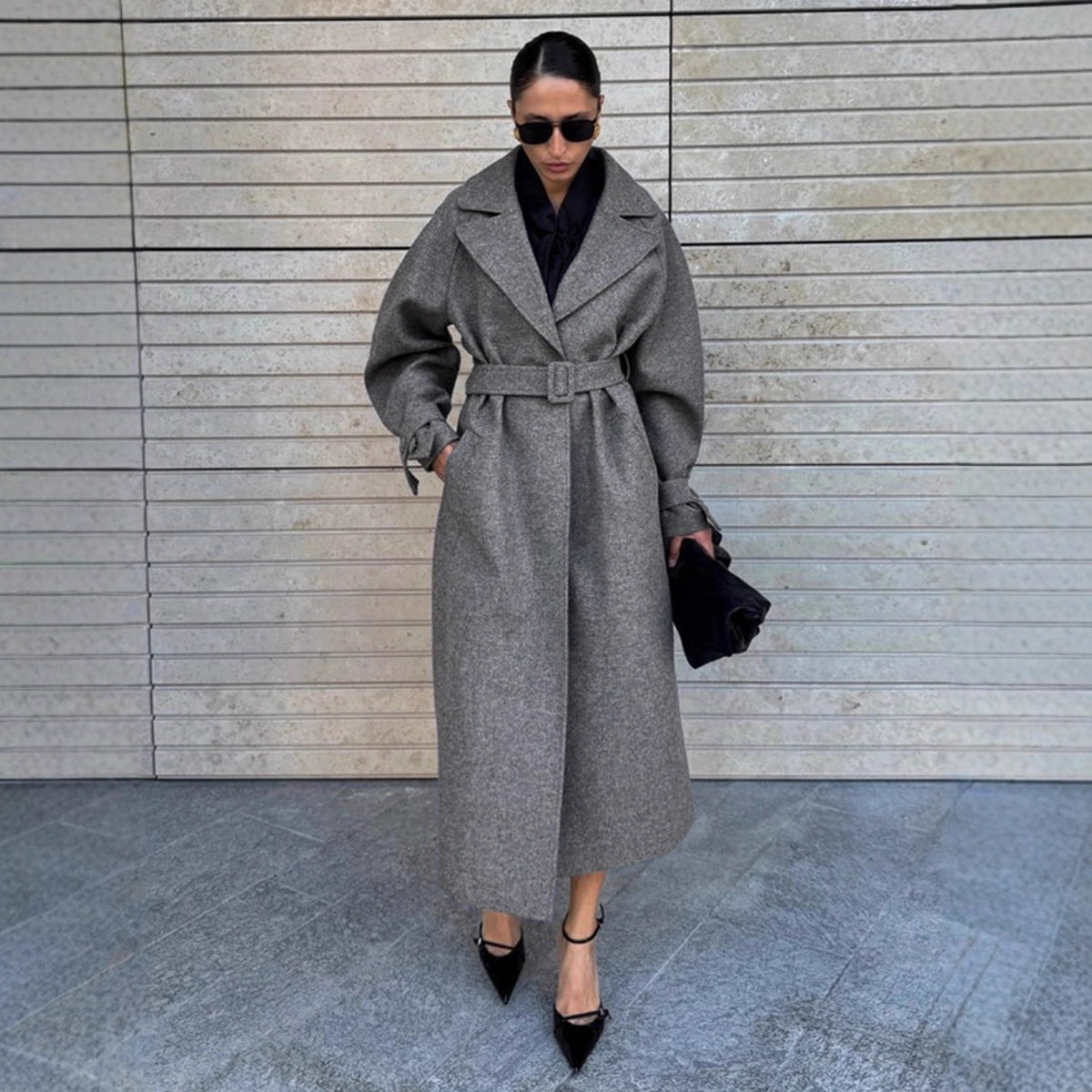 Women's Elegant Tailored Wool Coat with Belt