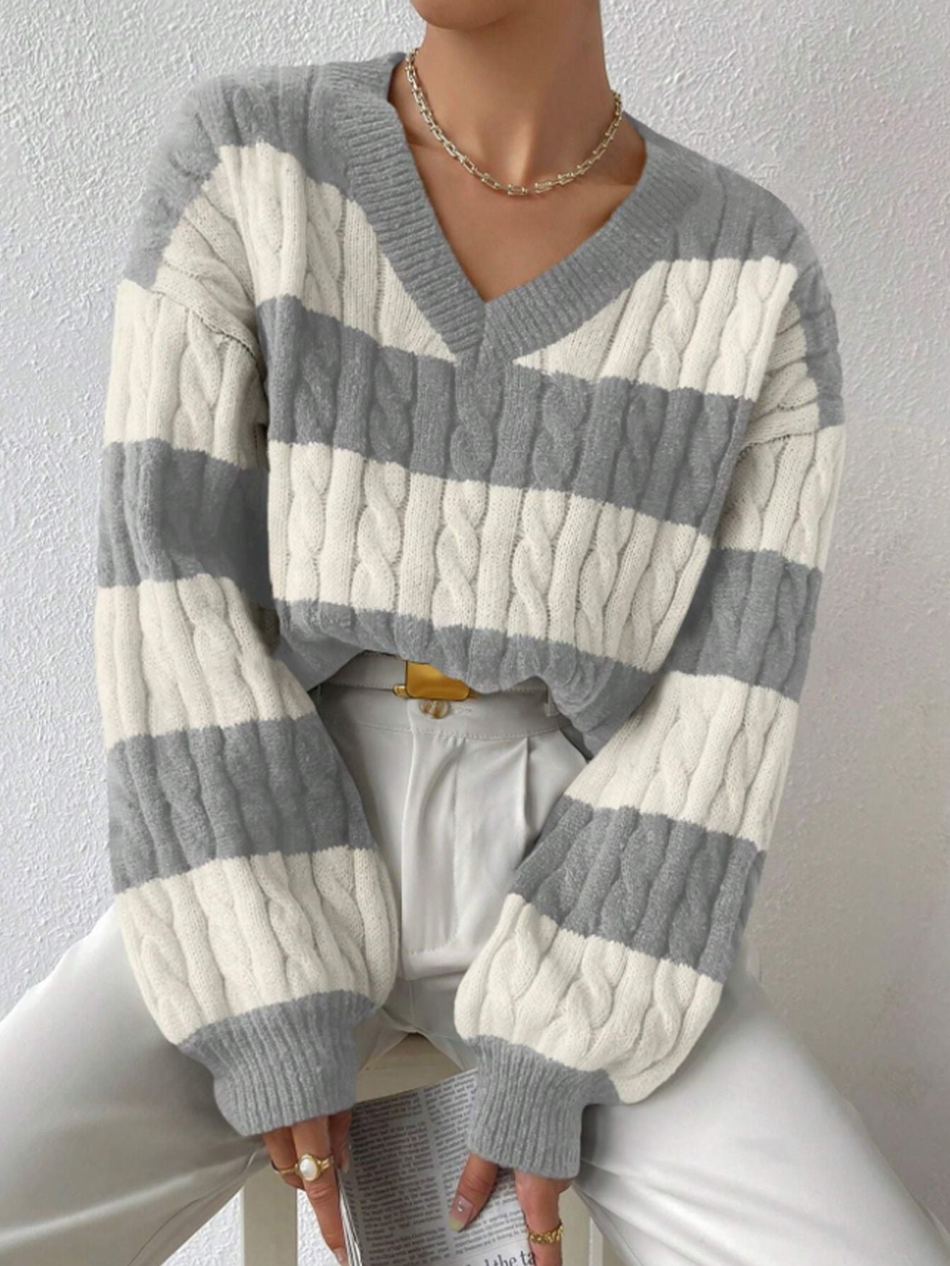 Women's V-Neck Long-Sleeved Knitted Sweater Elegant Design
