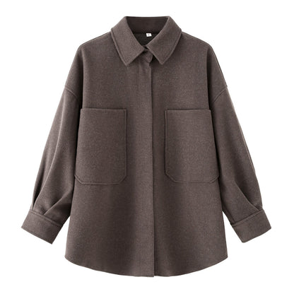 Women's Oversized Wool Jacket with Pockets and Chic Design