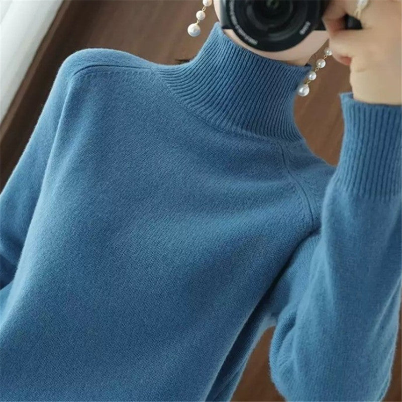 Women's Merino Wool Sweater Soft Turtleneck Elegance