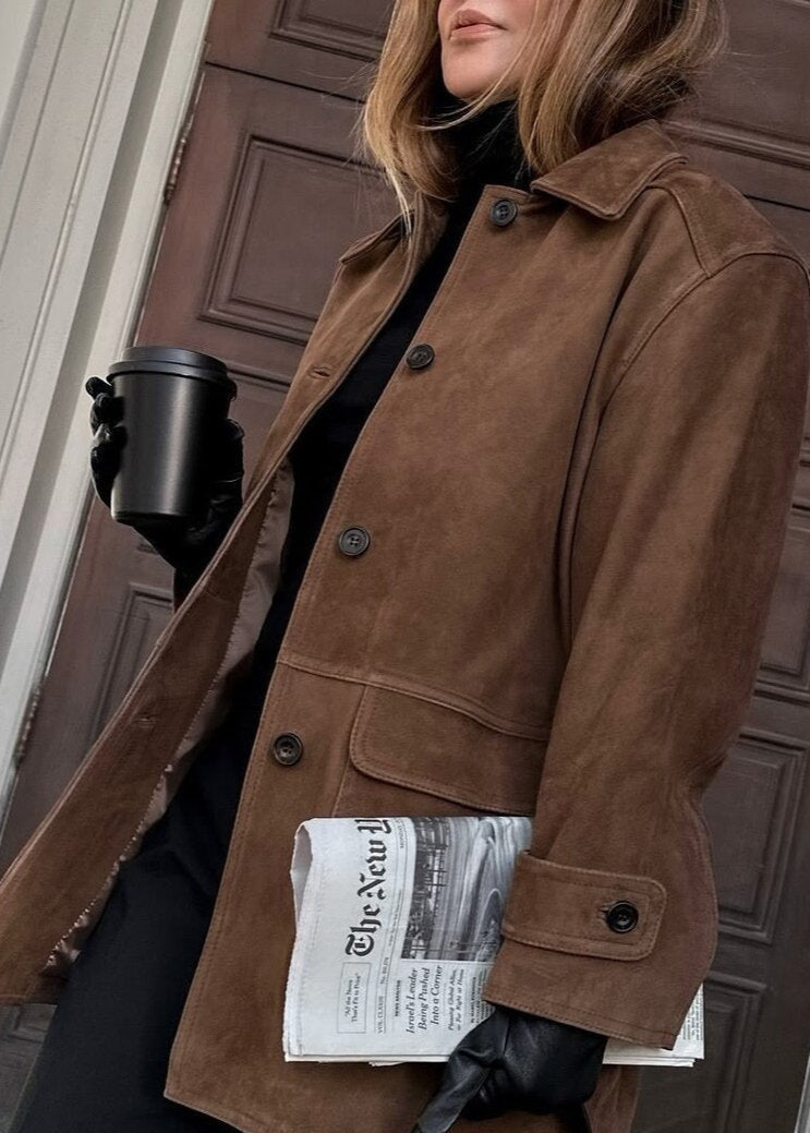 Fashionable Leather Jacket Button-Up Style