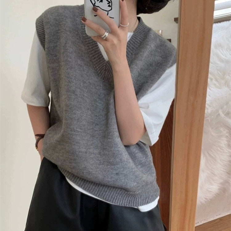 Women's Elegant V-Neck Knit Vest Generous Fit