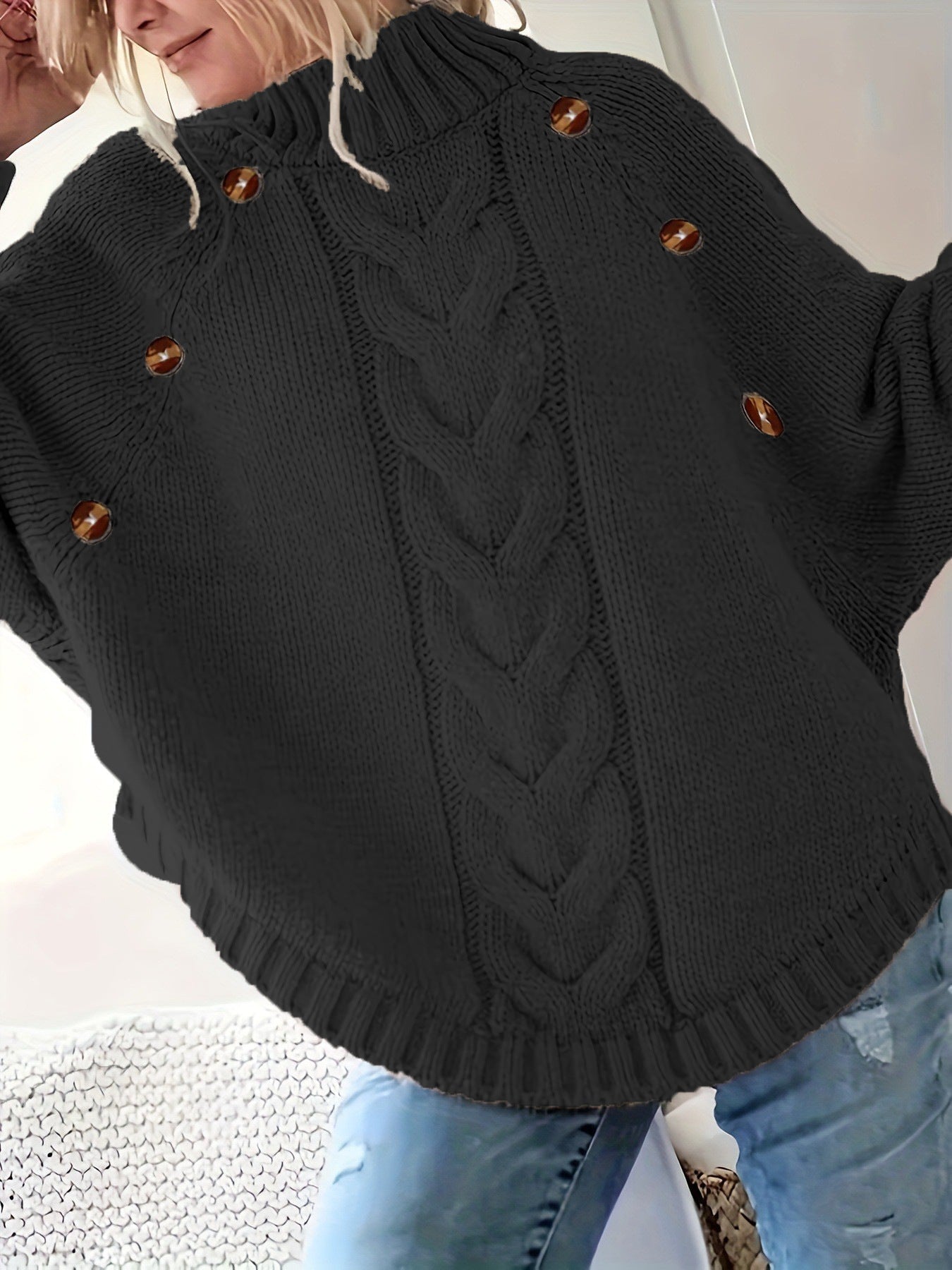Women's Chunky Knit High-Neck Sweater Elegant