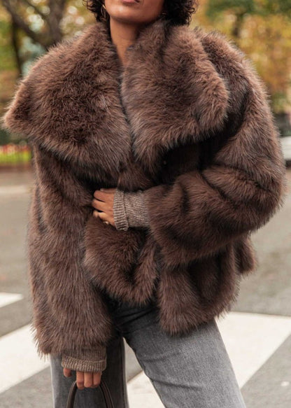 Elegant Faux Fur Jacket Luxury Design