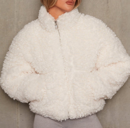Warm sheep's wool jacket winter