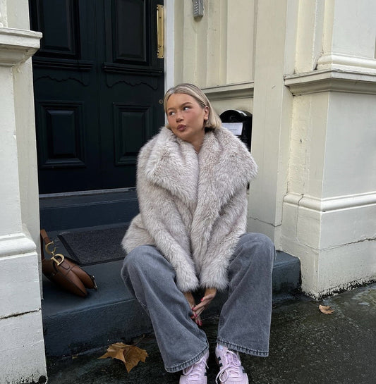 Luxus Winterjacke Pelz Mantel Eleganz - IdealeKleiden