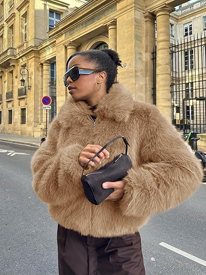 Women's Luxury Faux Fur Jacket Elegant Winter Fashion