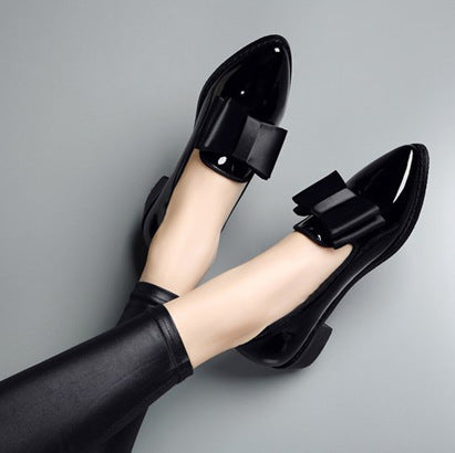 Women's Elegant Ballet Flats with Bow Design