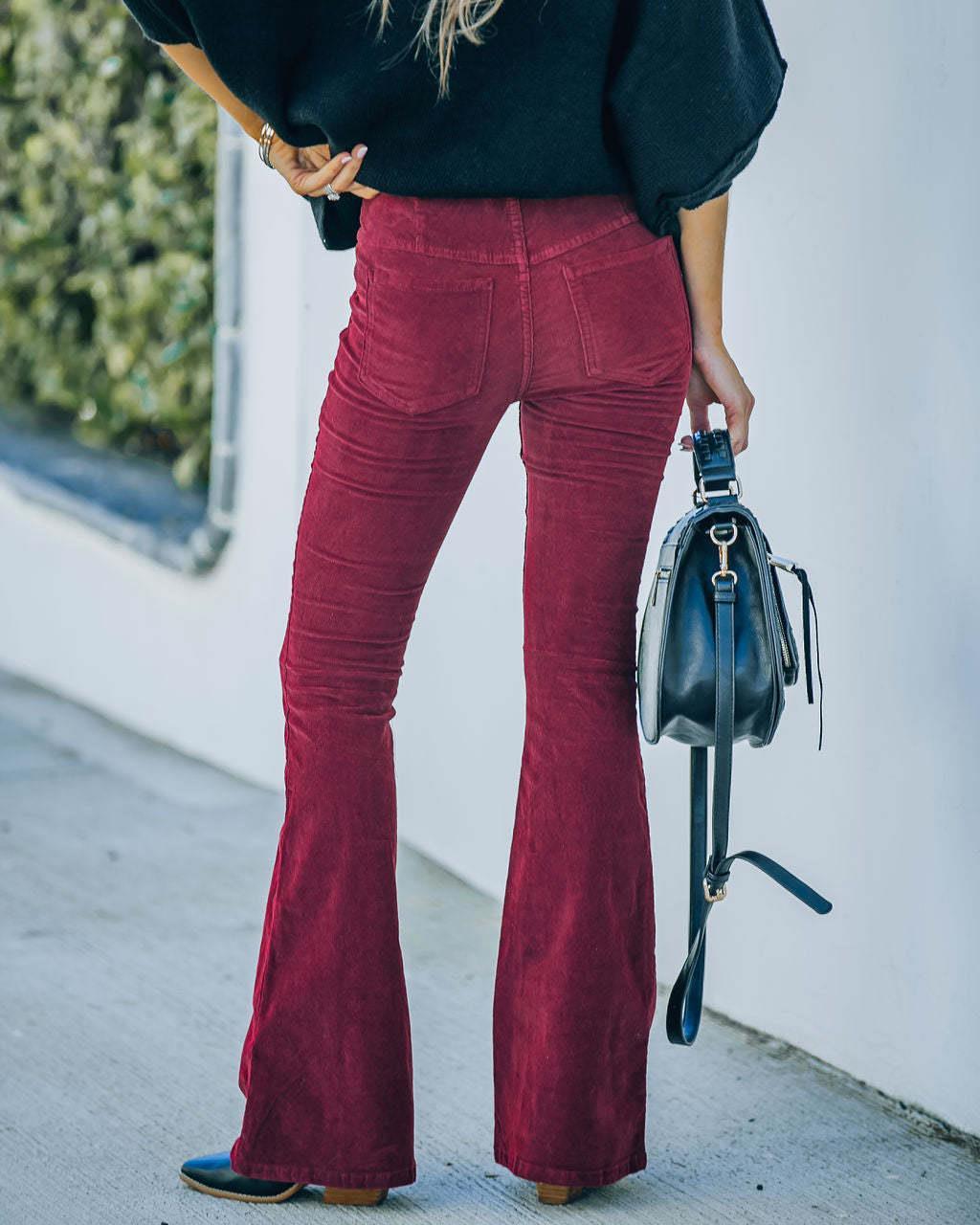 Elegant Women's Velvet Look Trousers
