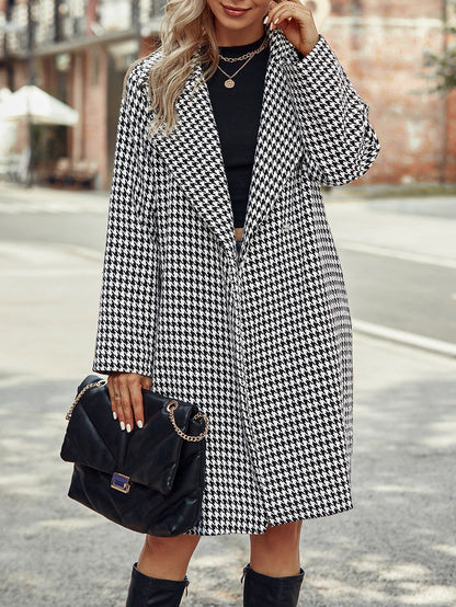 Long Women's Wool Blend Plaid Lapel Coat