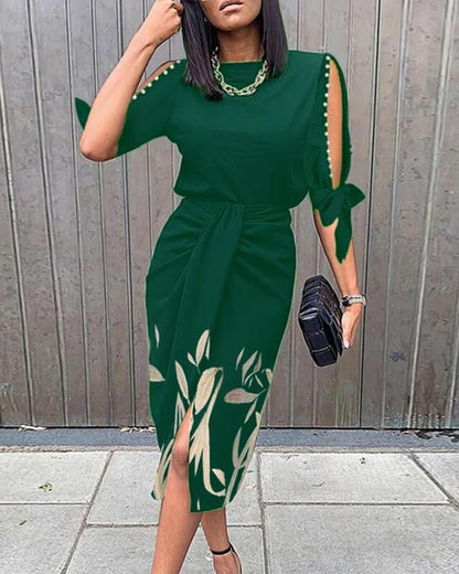 Women's Elegant Dress with Belt and Neckline