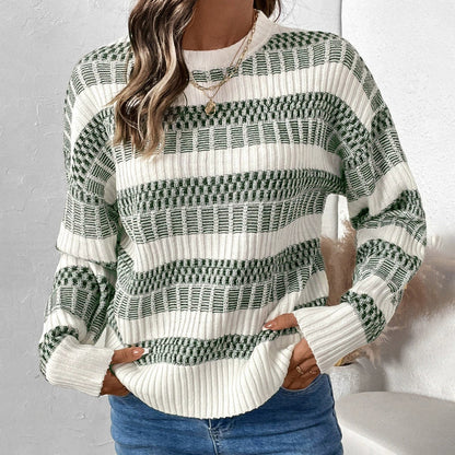 Dress with round neck and double stripe detail