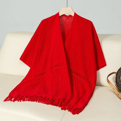 Women's Knitted Poncho Elegant Design Fringe Pattern