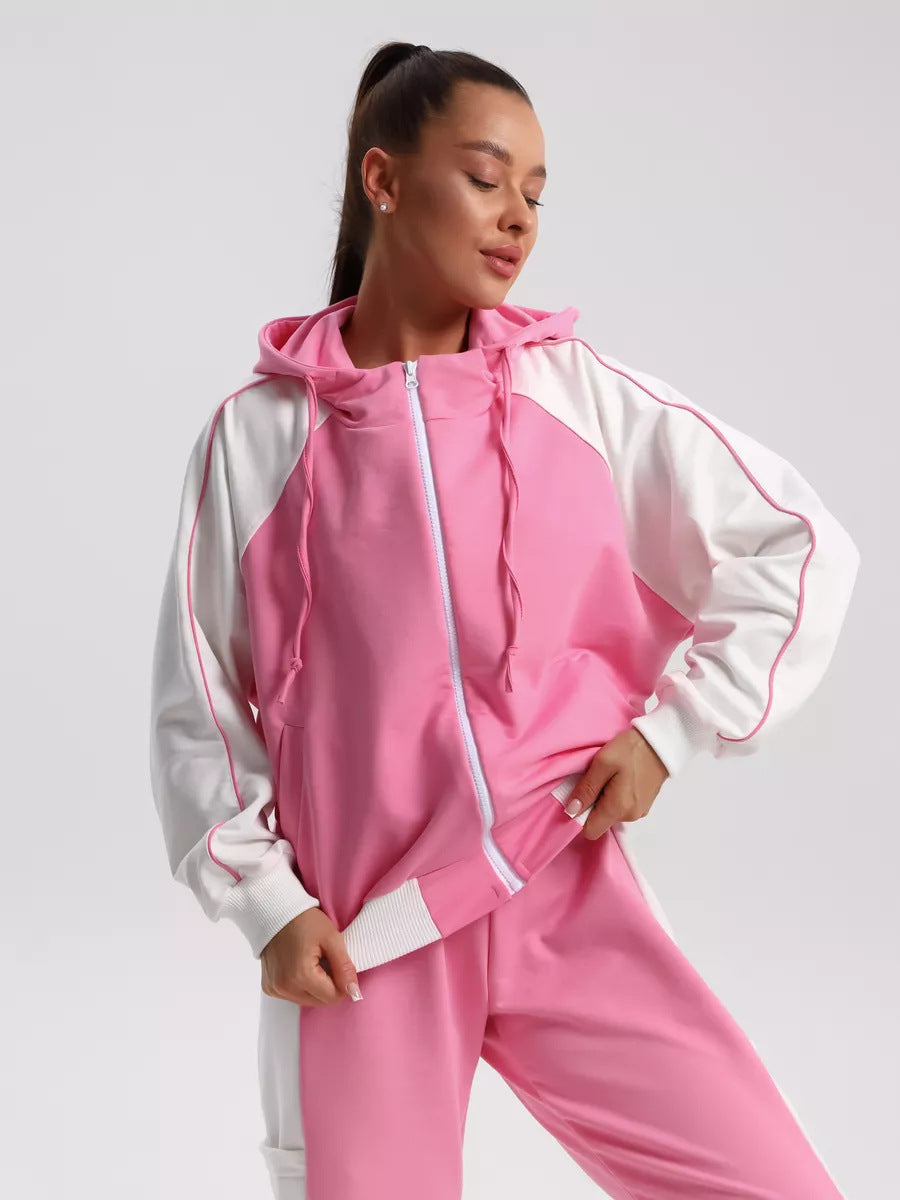 Women's Sporty Tracksuit Set Elegant Design