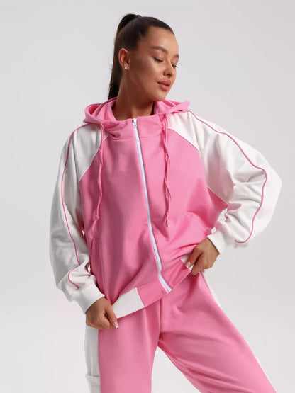 Women's Sporty Tracksuit Set Elegant Design