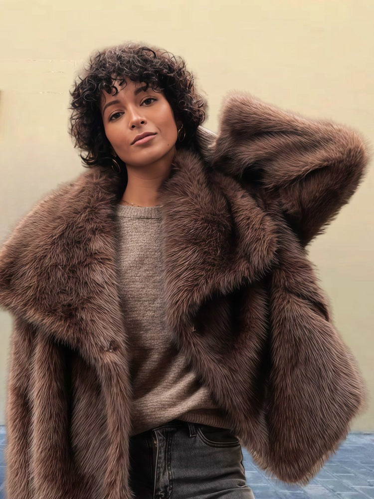 Women's Luxury Faux Fur Coat Elegant Design