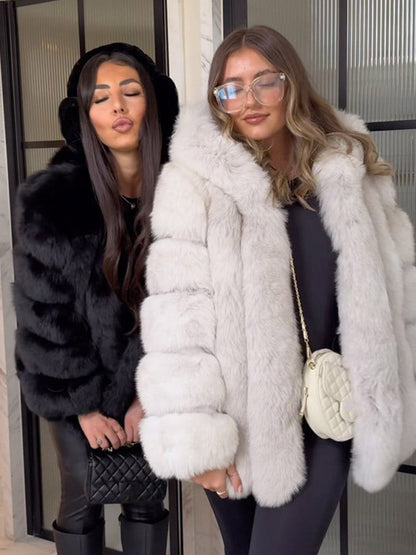 Women's Faux Fur Coat Luxury Elegant Quartz Details