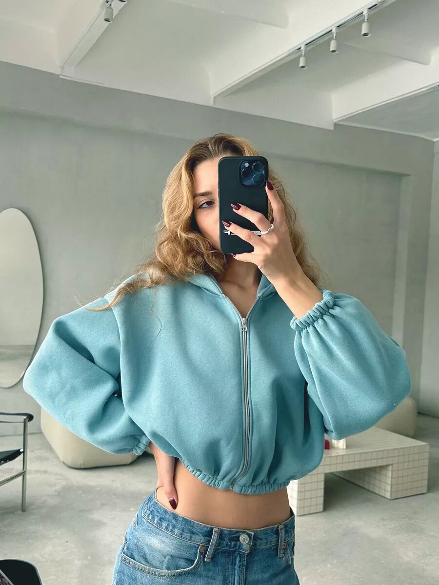Women's Oversized Hoodie with Large Sleeves Fashion