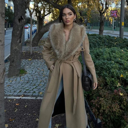 Women's Coat Elegance Luxury Fur Collar