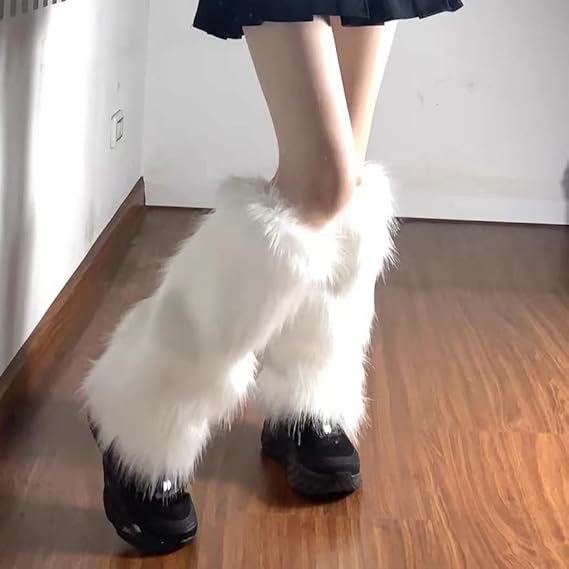 Women's Stylish Fur Cuffs Elegant Accessories