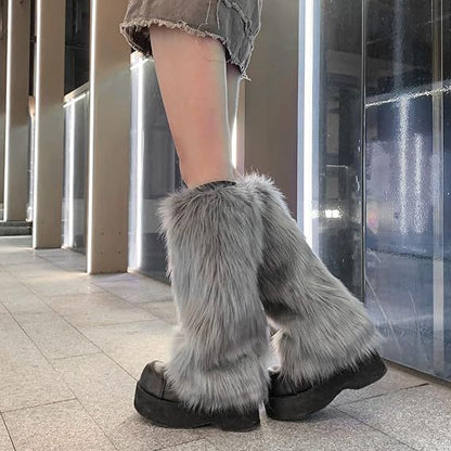 Women's Stylish Fur Cuffs Elegant Accessories