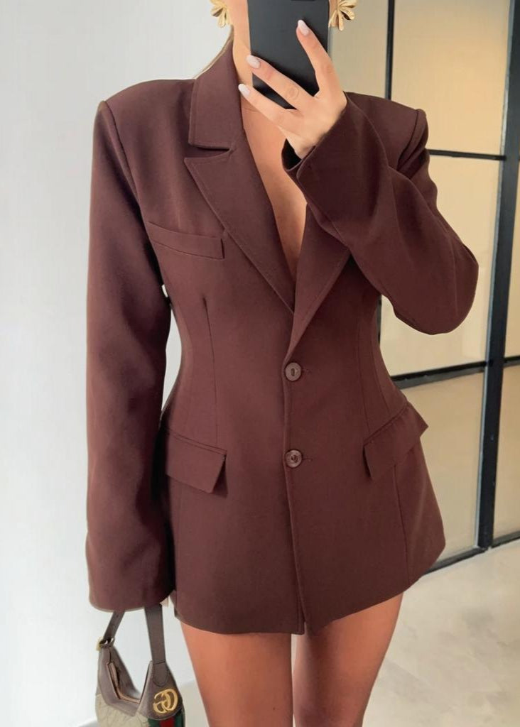 Elegant Women's Dress Fitted Silhouette