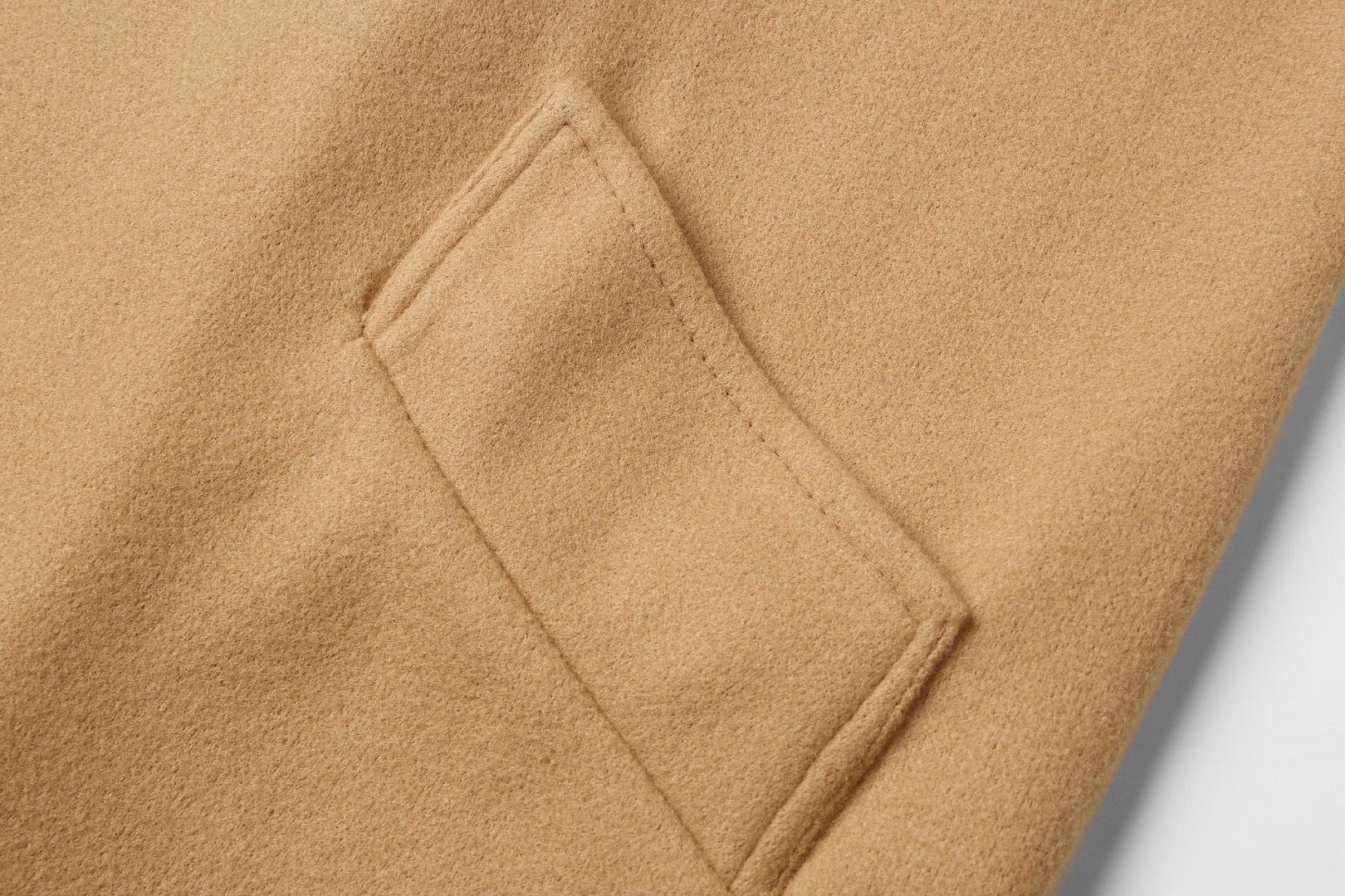 Stylischer Damenmantel Lang Knöpfbar Wolllook - IdealeKleiden