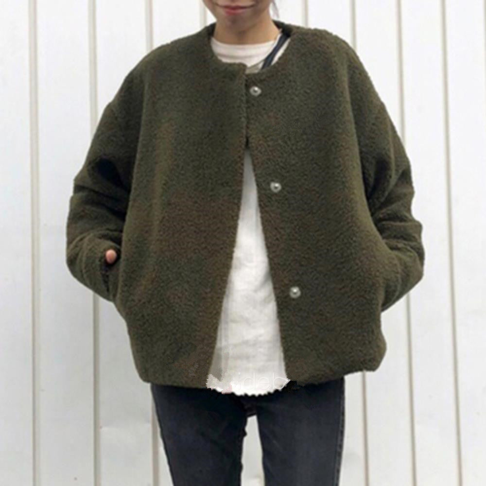 Stylische Damenjacke Knöpfe Modern Chic - IdealeKleiden