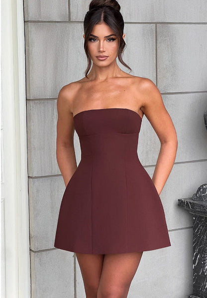 Elegant Women's A-Line Strapless Dress with Hidden Pockets