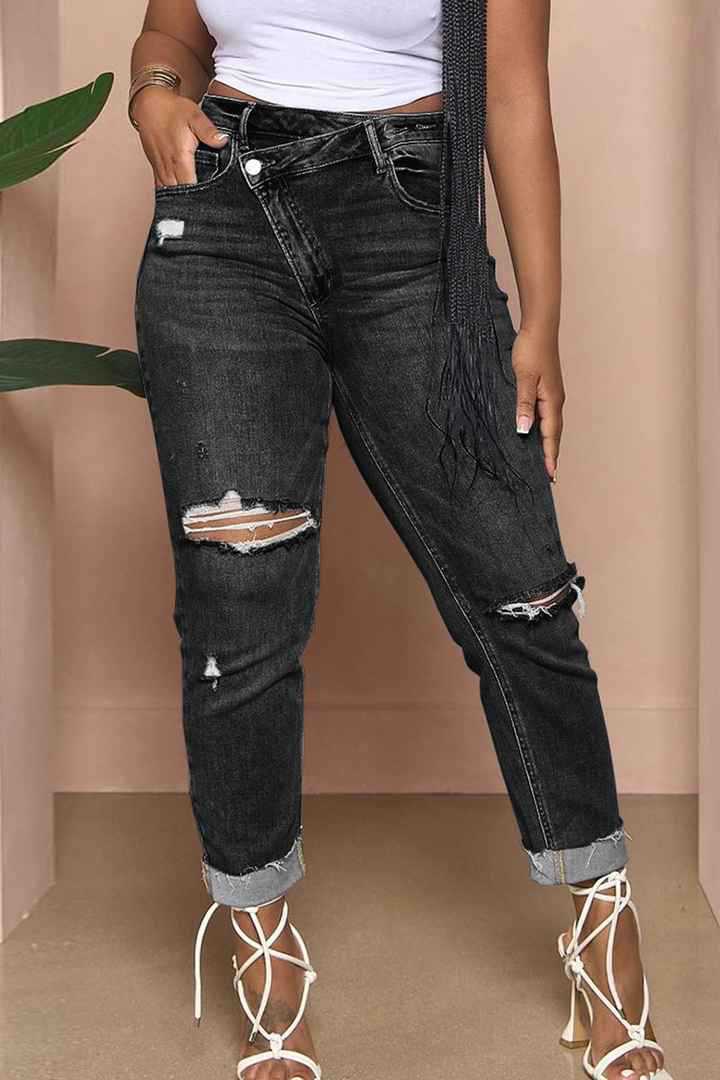 Women's Jeans Relaxed Fit Ripped Style