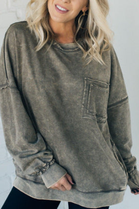 Women's Oversized Sweatshirt Comfortable with Pockets