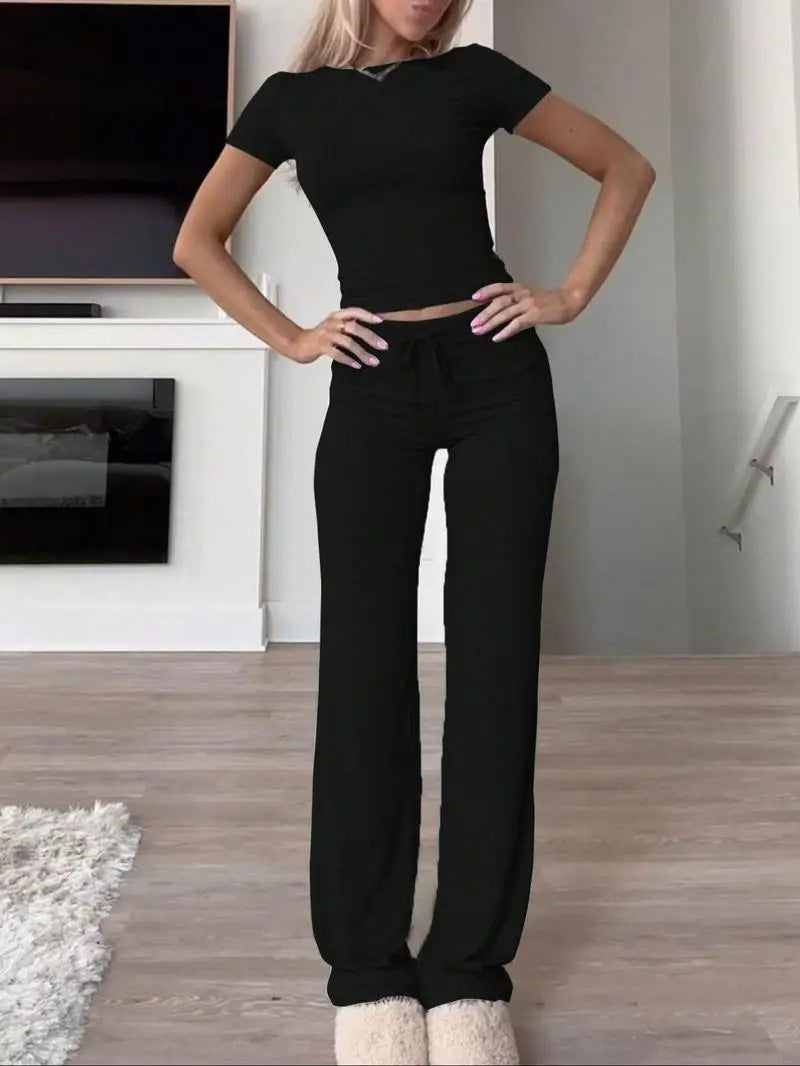 Women's Lounge Set Body-Hugging Style Comfortable