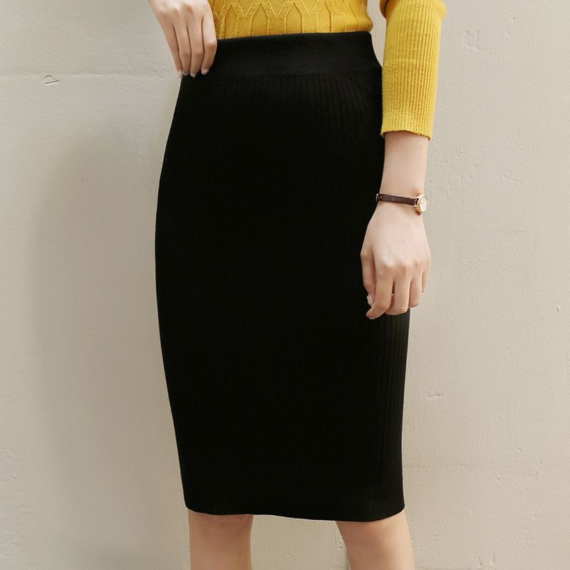 Women's Knitted Skirt Hip-Length with High Waist
