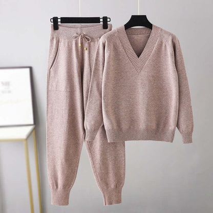 Comfortable Loungewear Set | Pullover and Jogger Comfort Set