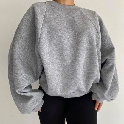 Comfortable Round Neck Sweater with a Loose Fit