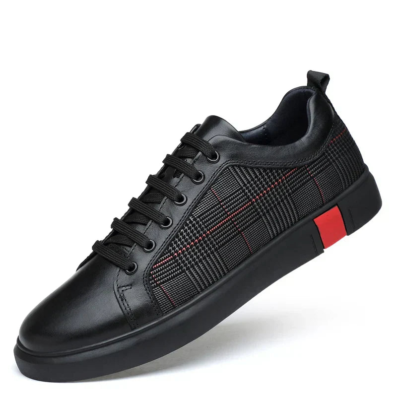 Stylischer Herren Sneaker Leder Optik - IdealeKleiden
