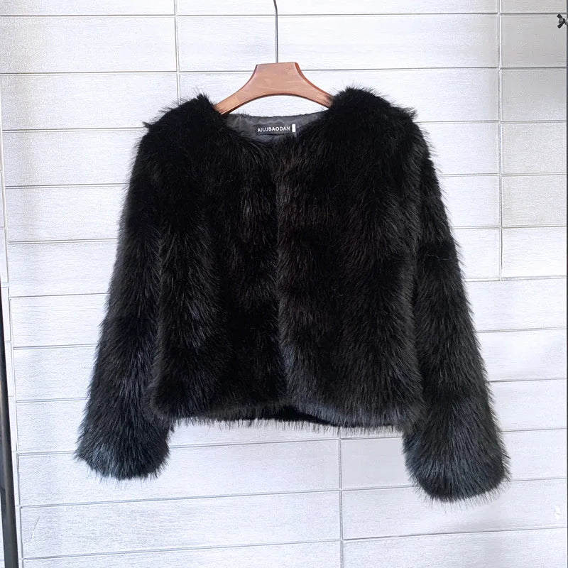Elegant Winter Coat Modern & Versatile