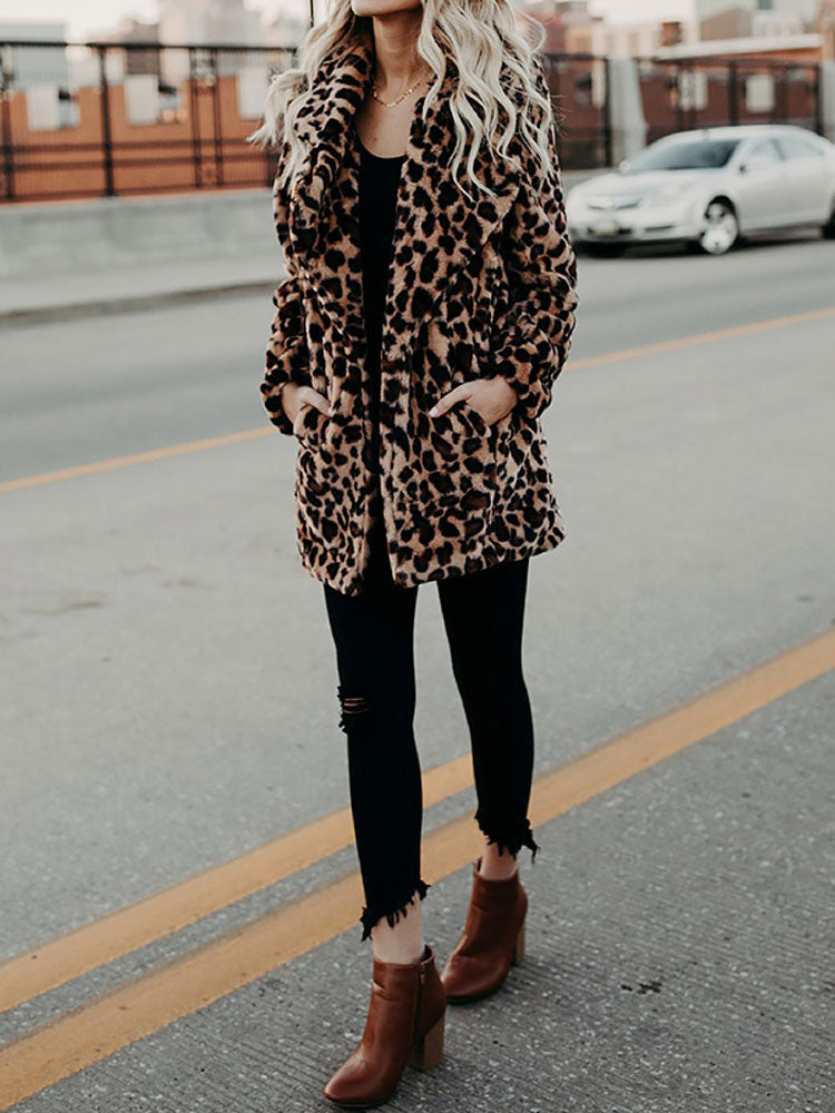 Stylischer LeopardenParka Herbstmode Damen - IdealeKleiden
