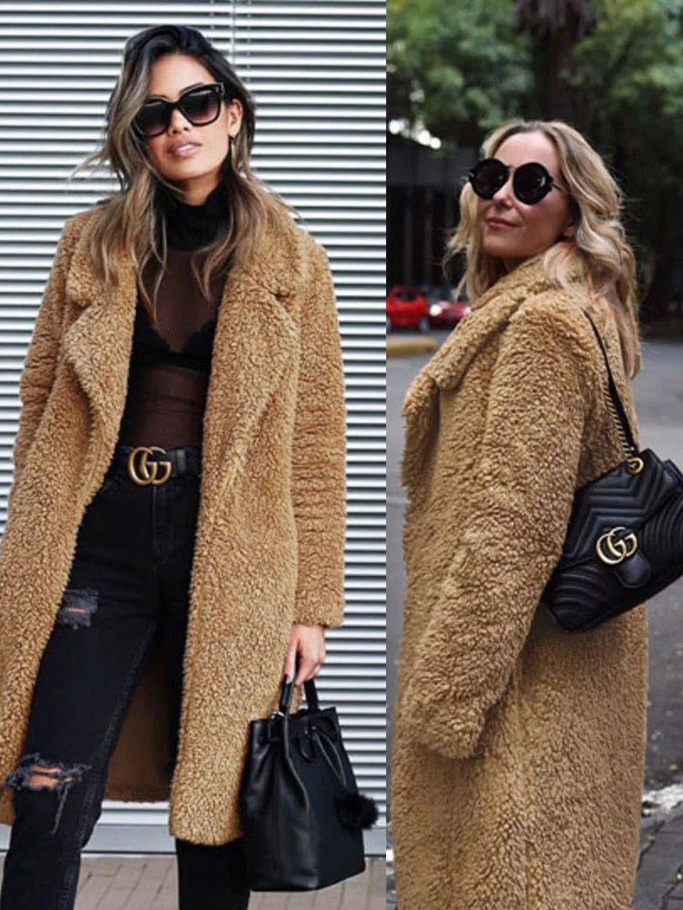 Luxurious Women's Faux Fur Jacket Modern Design