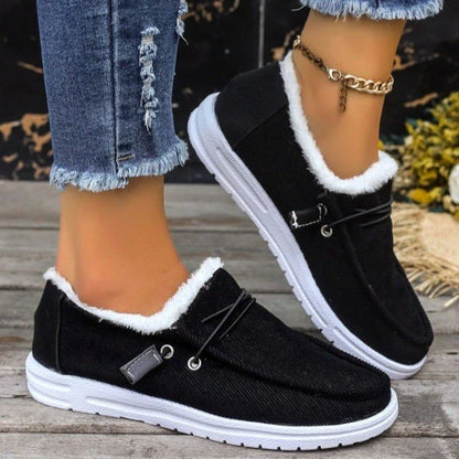 Warm winter boots with soft velvet