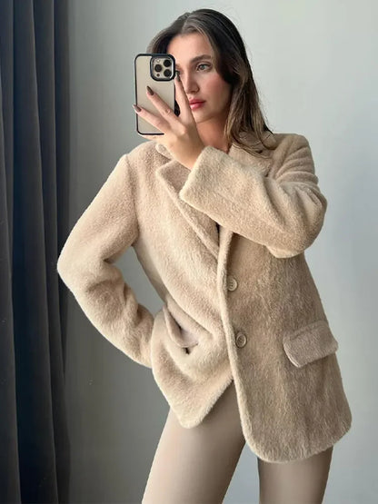 Plush Women's Coat Warm Luxury Design