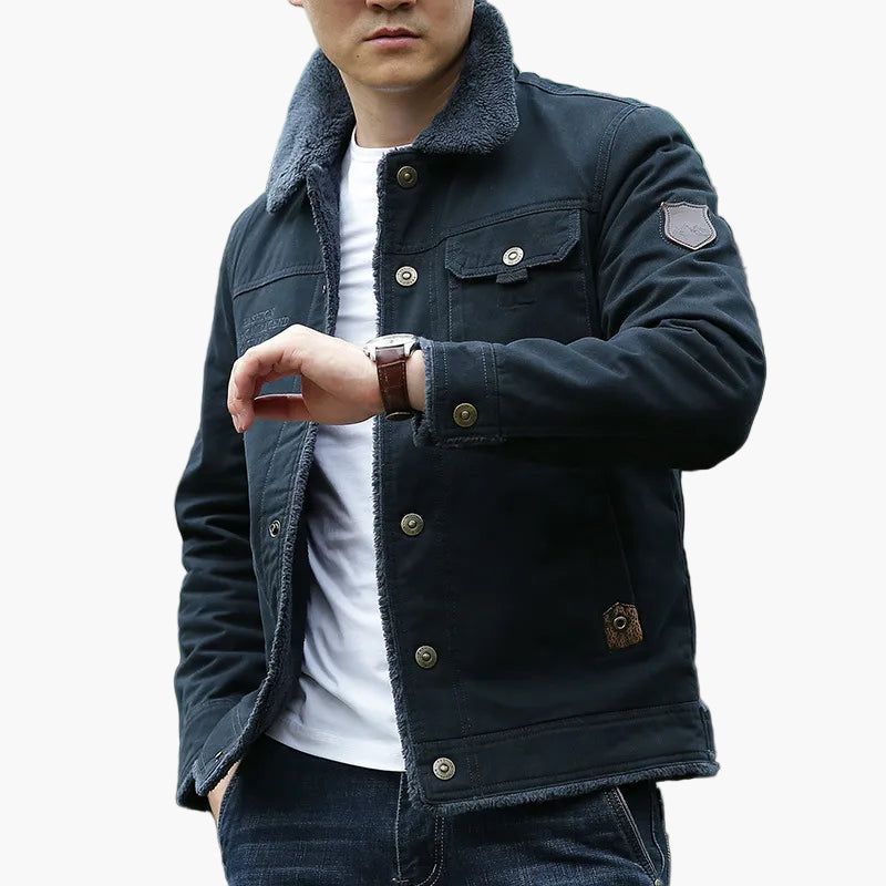 Practical outdoor fleece jacket