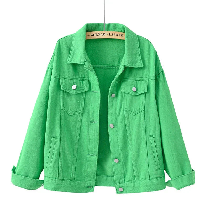 Short women's jacket with buttons and breast pocket