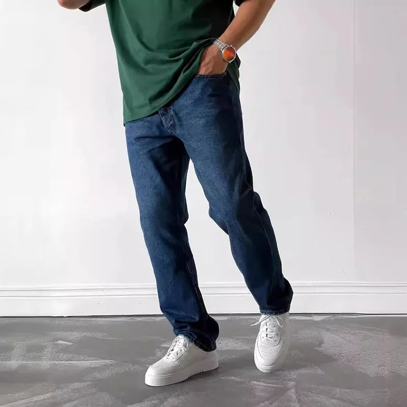 Elegant Men's Classic Jeans
