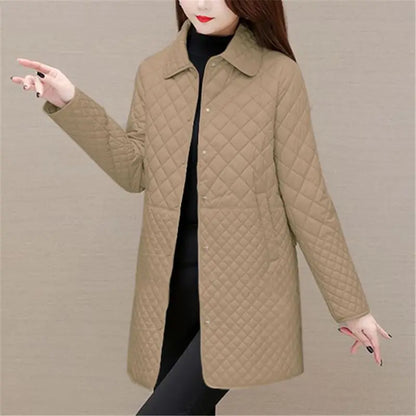 Elegant quilted jacket | Turn-down collar with buttons