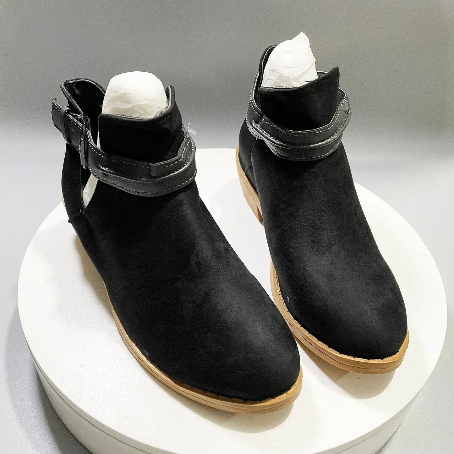 Damenschuhe Stiefeletten Spitz Zehe Verstellbar - IdealeKleiden