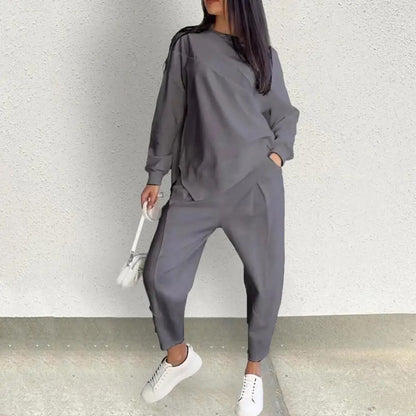 Fashionable women's clothing set with hoodie look