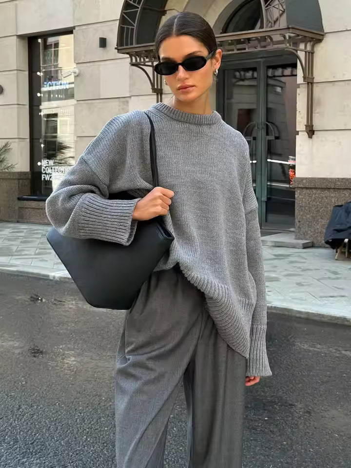 Women's Long-Sleeved Crew Neck Pullover
